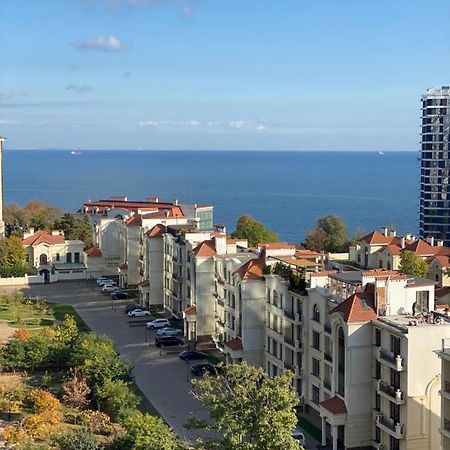 Vip Apartments With Sea View In Odessa Bagian luar foto