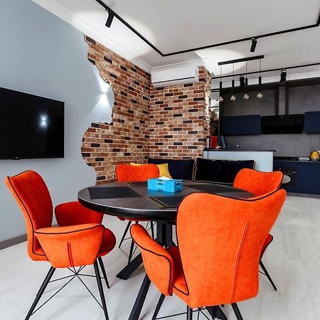 Vip Apartments With Sea View In Odessa Bagian luar foto